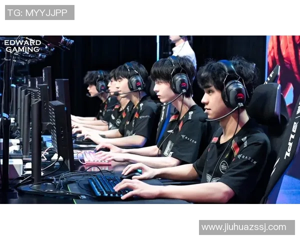 英雄联盟S15赛季WE战队边路渗透策略深度解析与电竞比分分析